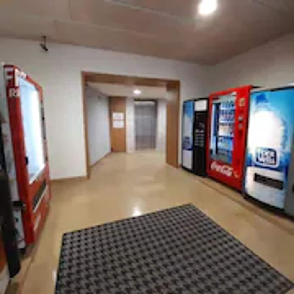 Apartamentos Montserrat Abat Marcet Εξωτερικό φωτογραφία