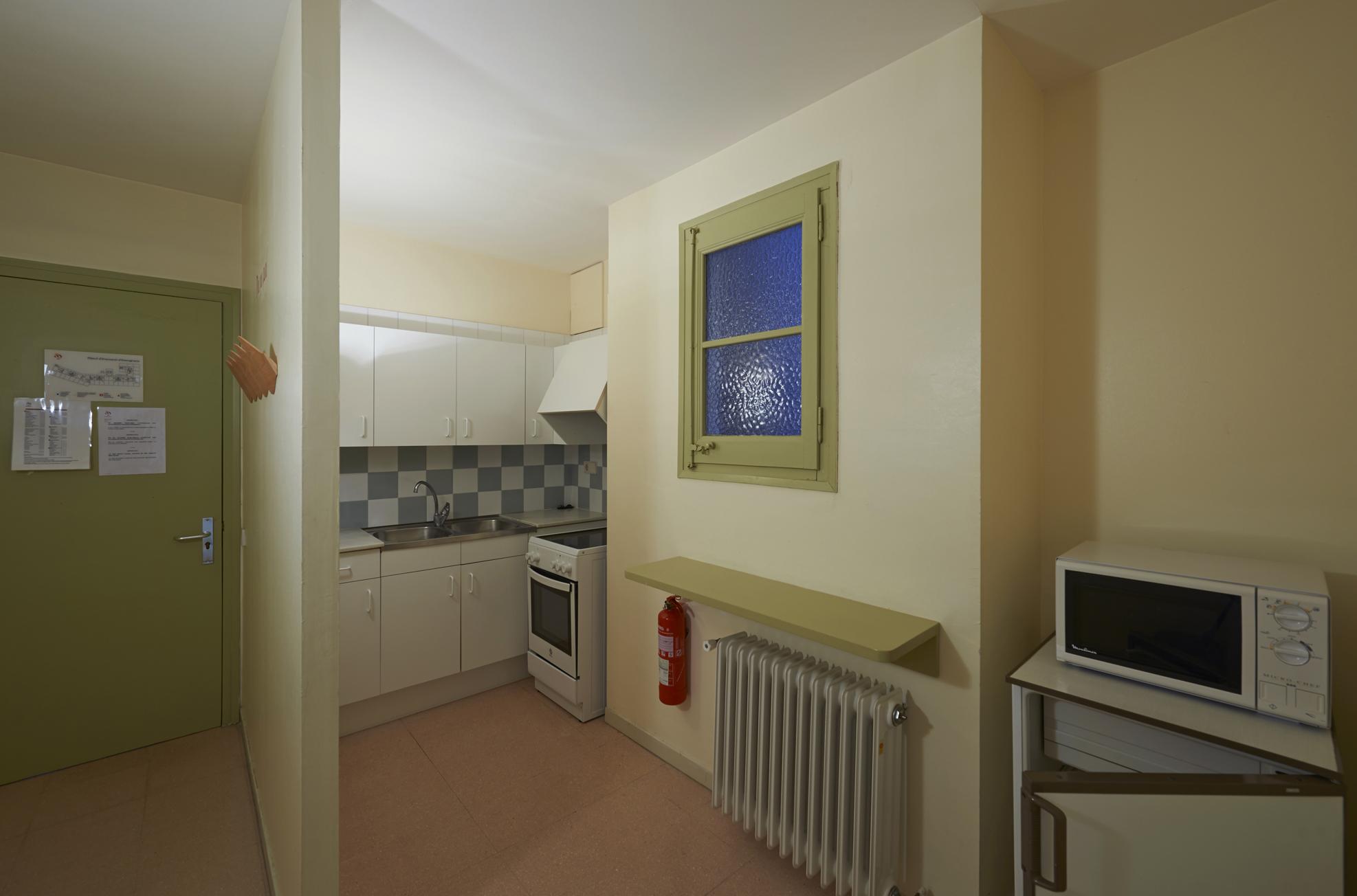 Apartamentos Montserrat Abat Marcet Εξωτερικό φωτογραφία